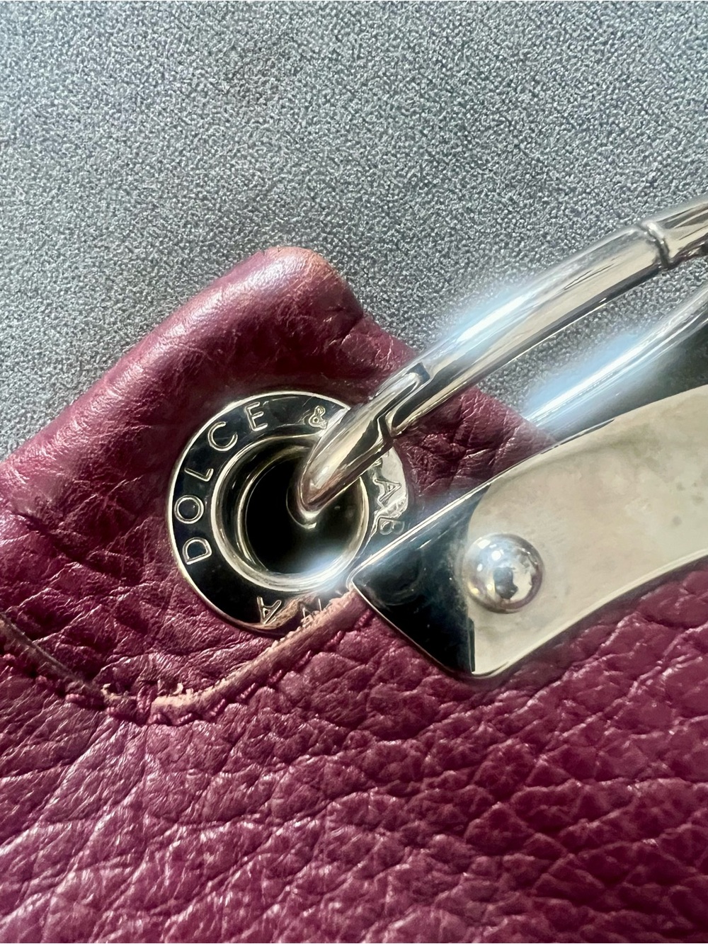 Dolce and Gabbana plum pebbled leather shoulder bag with silver hard ware. - Picture 4 of 14